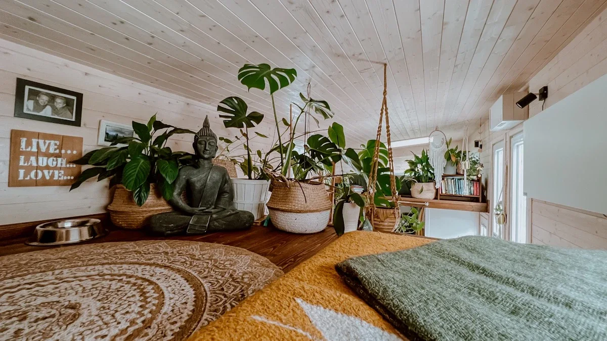 Originalaufnahme: Was das Leben im Tiny House mit Yoga zu tun hat